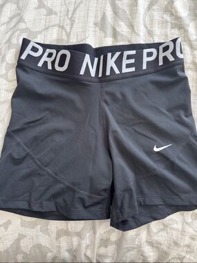Nike Black Pro Mid-Rise Performance Shorts